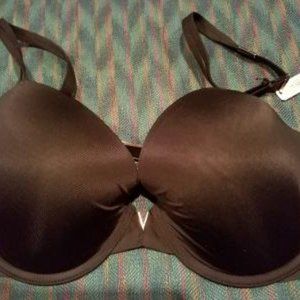 NWT Victoria's Secret black bra 34DDD